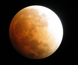 lunareclipse010107.jpg