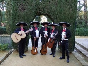 pasacalles-mariachis-y-rancheras1-300x225.jpg