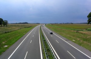 autopista-300x196.jpg